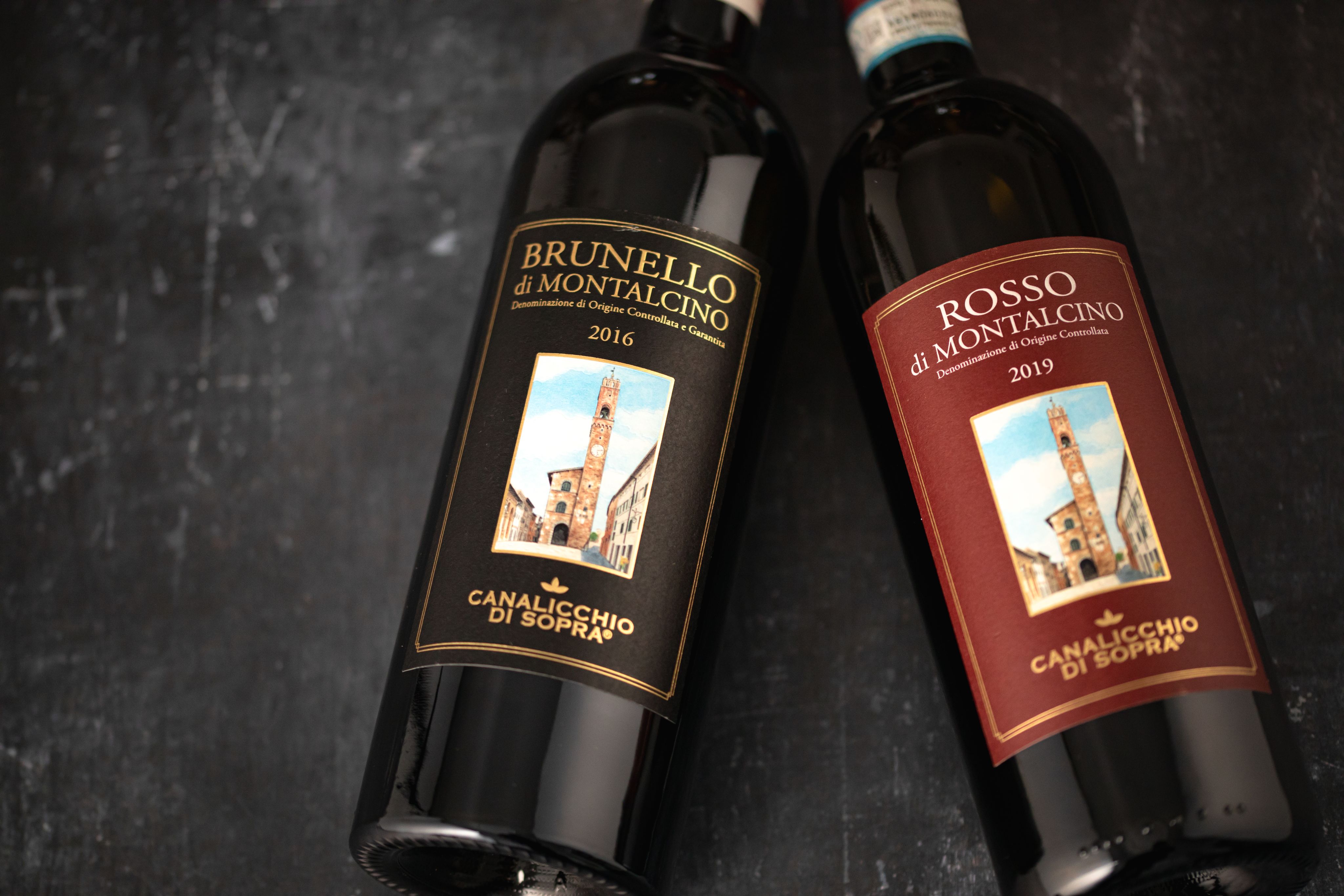 selective focus photography of clear glass wine glass